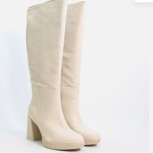 💫Naturalizer Genn-Align Boot size 9.5. Beautiful comfortable leather boots.🛍️🛍️🔥